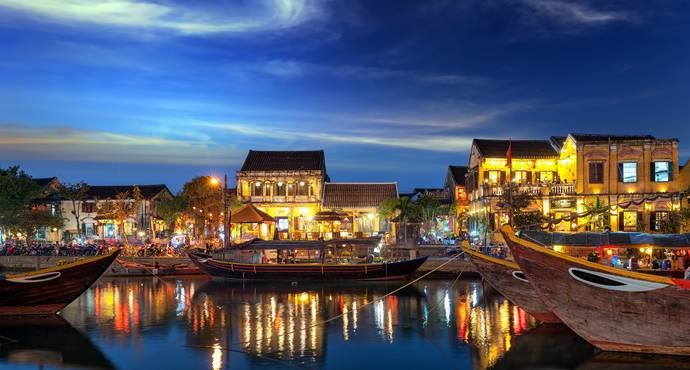 廣南省會安古埠。