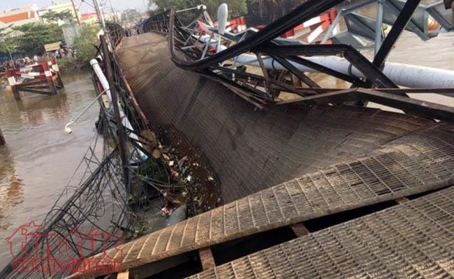 圖為隆景橋坍塌現場。