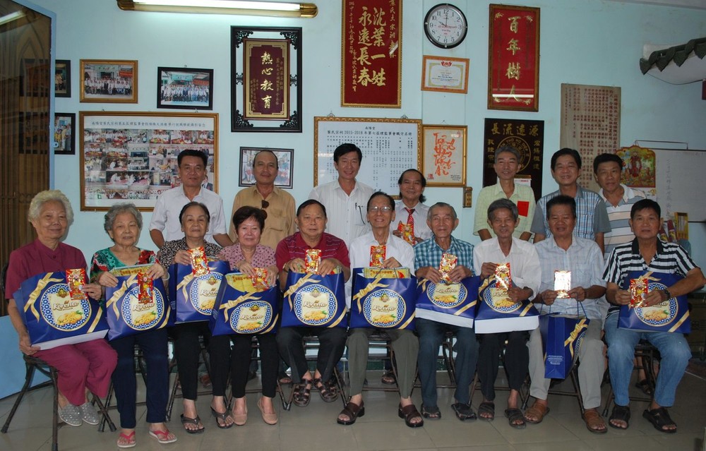 華人社團春節送溫暖 ảnh 2