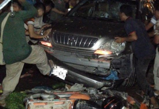 攔路毆打肇事司機可被判罪。（示意圖源：互聯網）