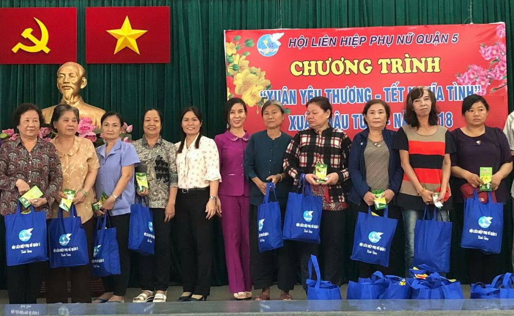 歲暮濟貧 ảnh 2