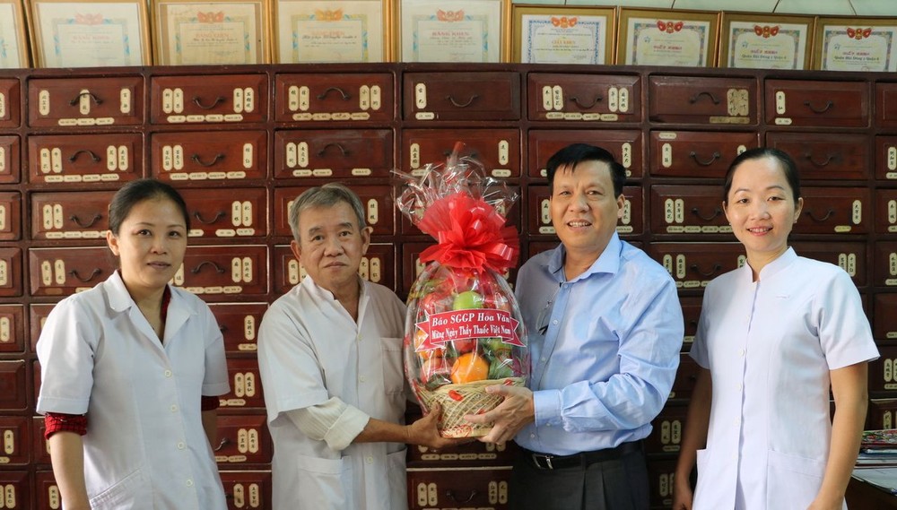 良好落實“醫生如慈母”教誨 ảnh 2