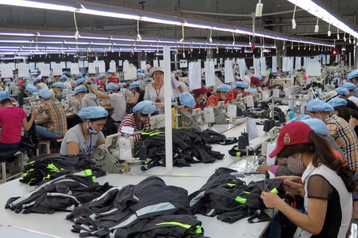 順化成衣股份有限公司生產線一瞥。（示意圖源：國越）
