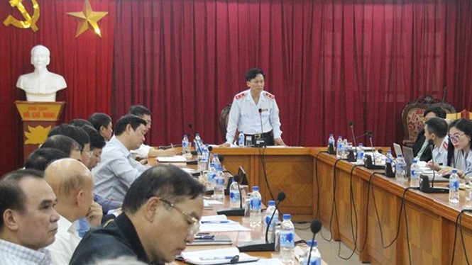 政府監察總署副總監察長裴玉藍公佈MobiFone電信總公司收購AVG 95%股份項目監察結論全文。（圖源：泰山）