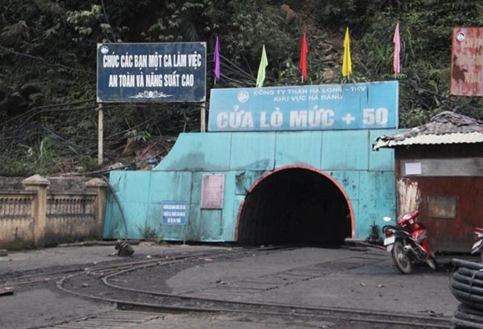 發生勞動事故的開採車間。（圖源：海寧）