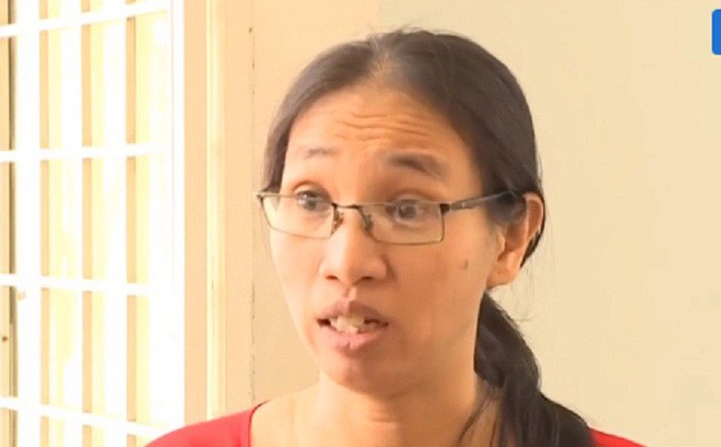 隆泰高中學校數學女教師陳氏明珠。（圖源：視頻截圖）