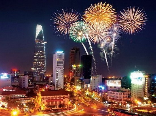 本市在兩地點燃放煙花迎節日。(示意圖源:互聯網)