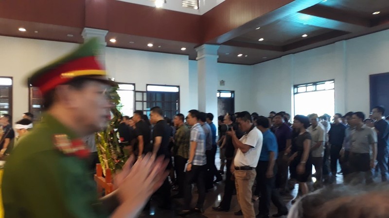 C50 副局長猝死舉行火葬儀式 ảnh 1