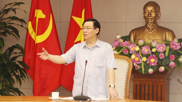 政府副總理王廷惠在會議上發表講話。(圖源:VGP)