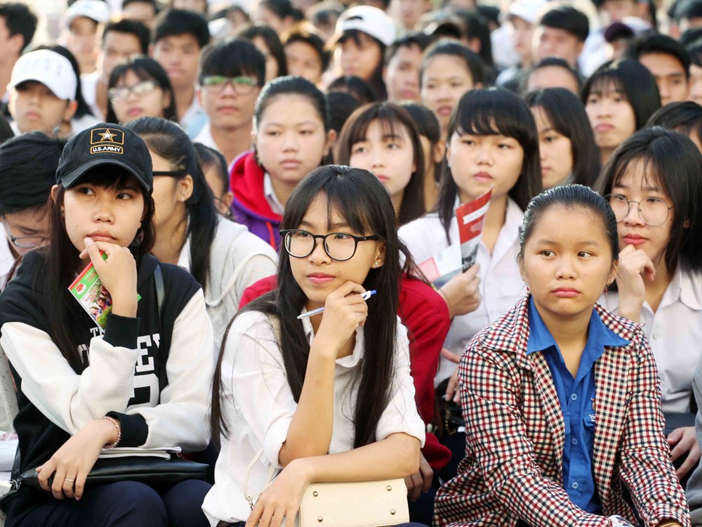 眾多高中生參加職業導向咨詢。(示意圖源:互聯網)