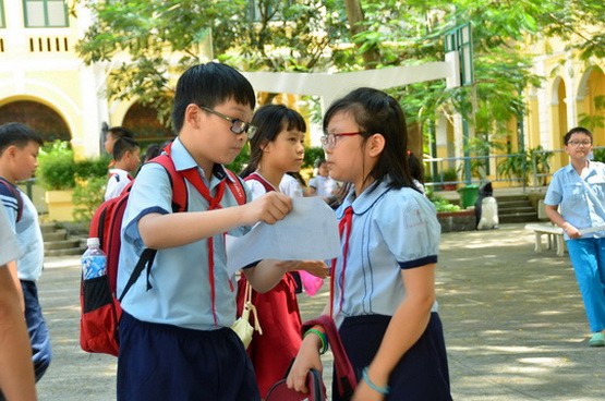 參加入學試的學生。（圖源：晉盛）