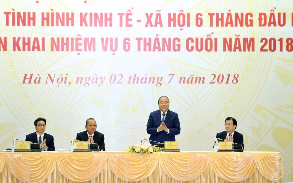 政府總理阮春福主持會議。(圖源:統一)