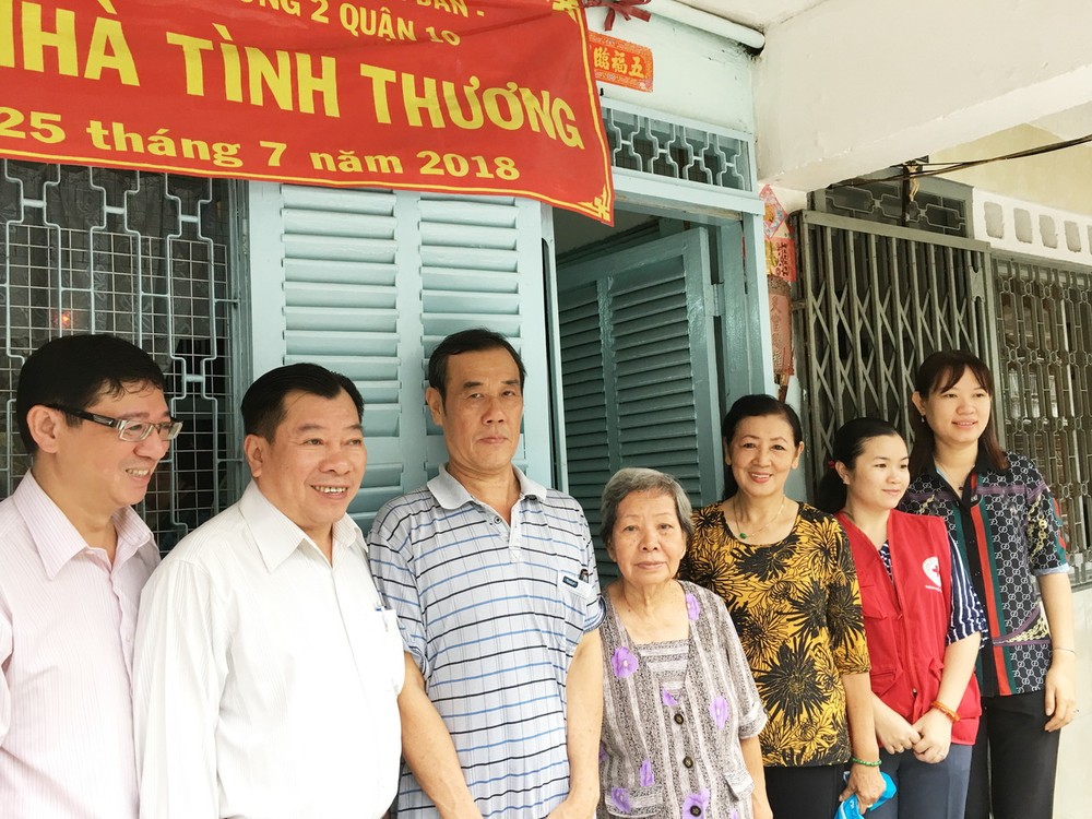 溫情屋轉交儀式一瞥。