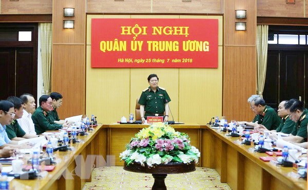 黨中央政治局委員、中央軍委副書記、國防部長吳春歷大將在會議上發表講話。（圖源：越通社）