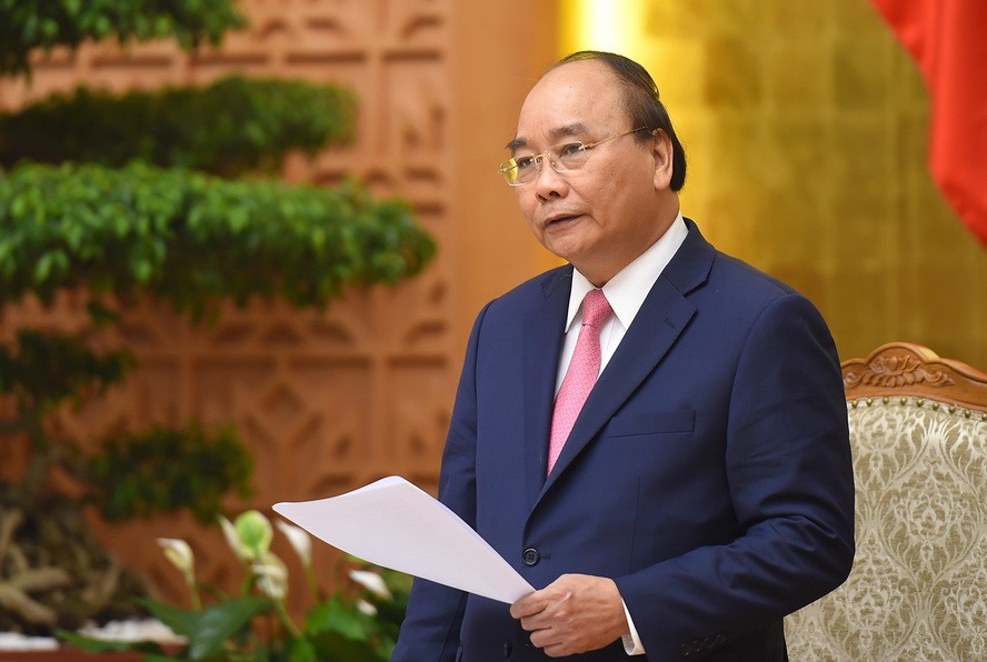 政府總理阮春福在會議上致詞。(圖源:光孝)