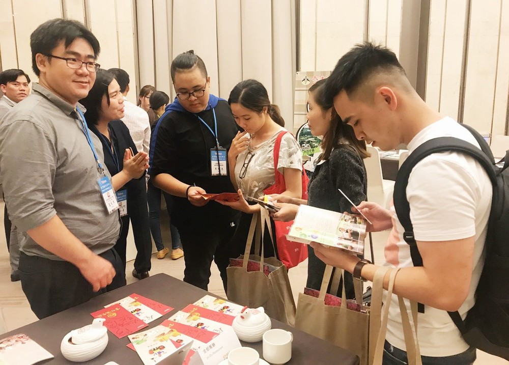 本市旅遊業者瞭解南投旅遊景點。