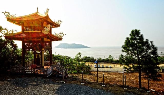 廣平省廣澤縣廣東鄉勇寺燕島乃武元甲大將安息之處。