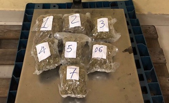 被查獲的5.24公斤大麻。（圖源：海關提供）