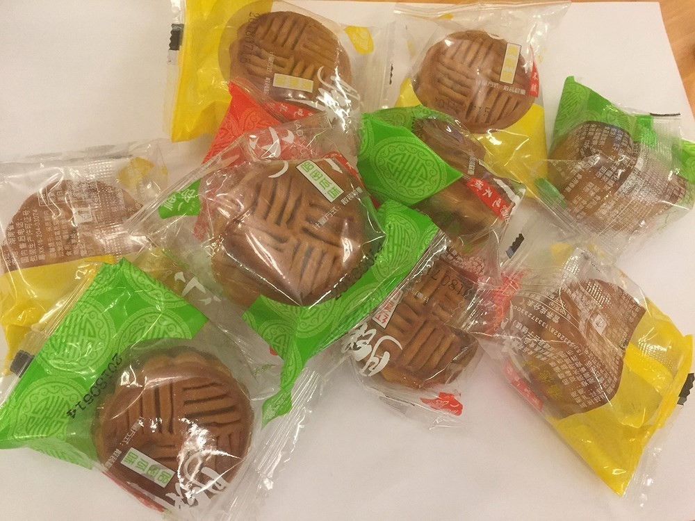 每個僅3000元的超低價月餅。