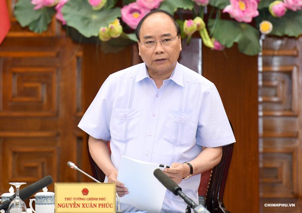 政府總理阮春福在會議上發表講話。(圖源:Chinhphu.vn)