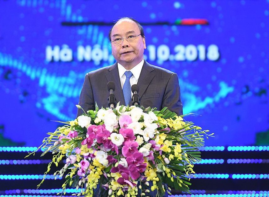 政府總理阮春福在招商引資30年總結會議上發表講話。（圖源：VGP）