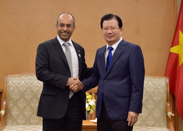 政府副總理鄭廷勇接見穆巴達拉油氣集團東南亞地區副首席執行官納賽爾‧哈伊里。（圖源：VGP）