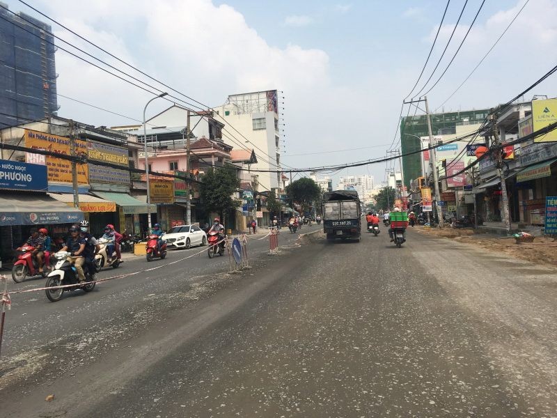 黃晉發街填高1.9米防潮水淹入。（圖源：交通報）