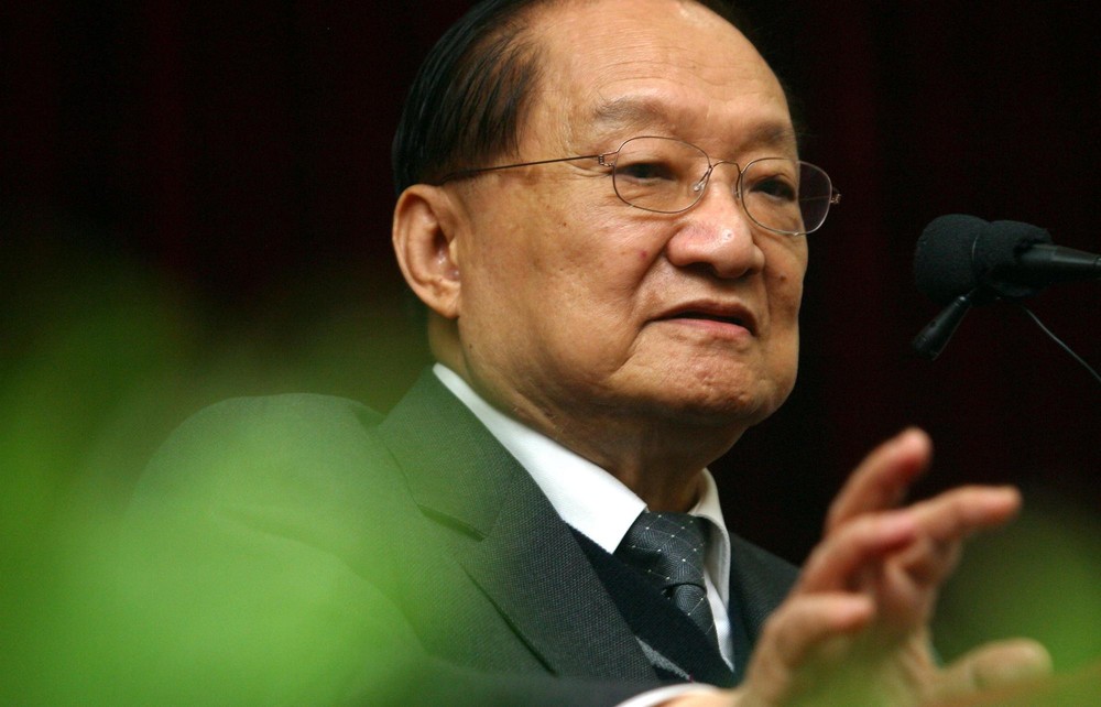 武俠小說泰斗 金庸先生。（圖源：互聯網）