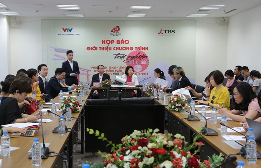 主辦單位向媒體推介“日本色彩-體驗綠色旅遊”活動的新聞發佈會現場。（圖源：K.T）