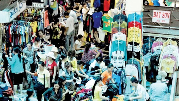 安東市場的買賣情況。