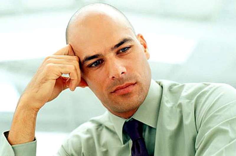 年紀輕輕就脫髮，別忽視健康“警報”。（示意圖源：互聯網）