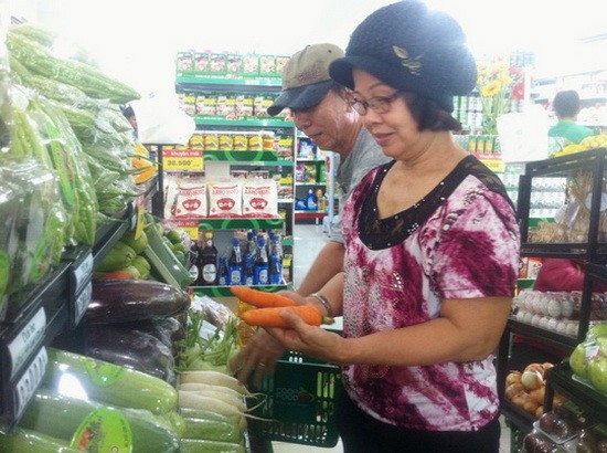 應多樣化零售渠道以便民眾購物。