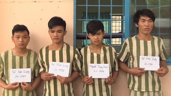 被扣押的4名歹徒。（圖源：民越報）