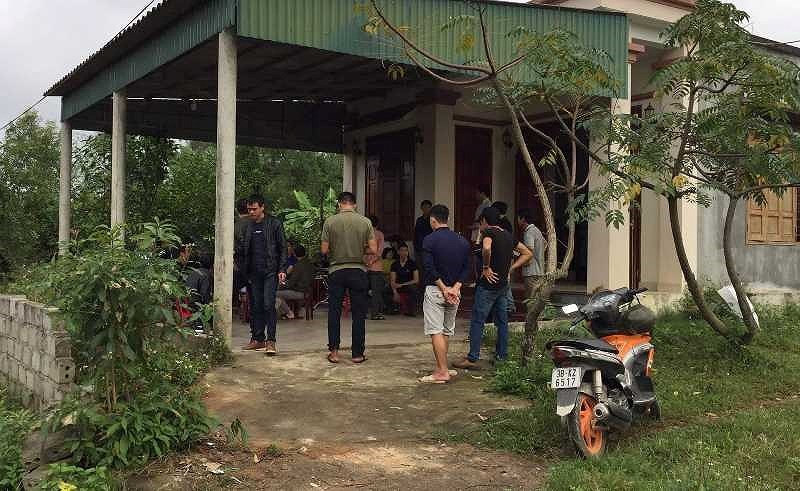 職能力量在事發地點勘察現場。（圖源：紅嶺）