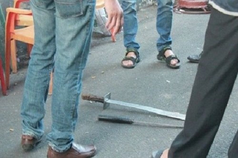 同奈省展邦縣平明鄉黨委書記遭歹徒截路砍斷手筋。（示意圖源：互聯網）