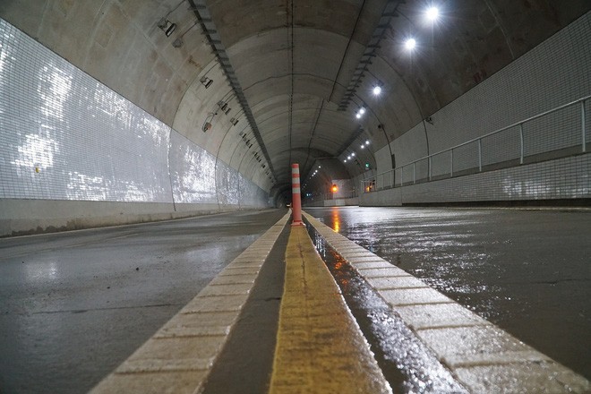 全國第三長陸路隧道通車 ảnh 2 全國第三長陸路隧道通車 ảnh 2