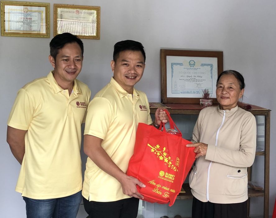 Sunny World公司撥出30億元關愛檳椥貧民 ảnh 1