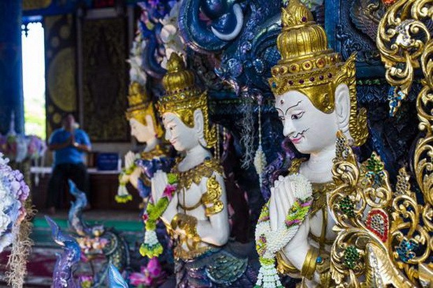 泰國清萊有著一座絕美的藍色宇宙 ảnh 3