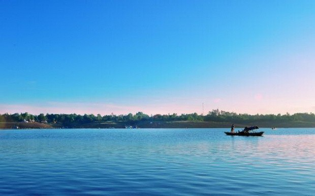 治安湖上的島嶼風光 ảnh 1 治安湖上的島嶼風光 ảnh 1