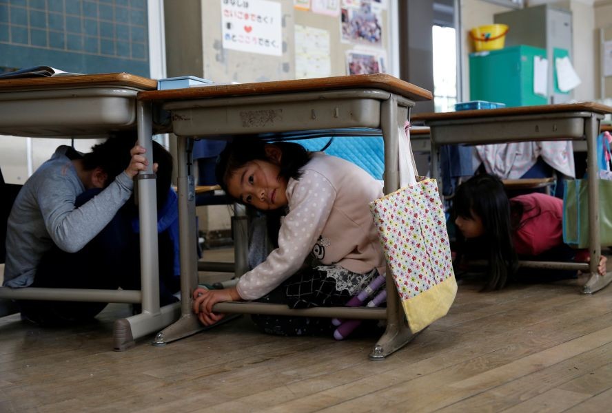 當地時間3月10日，日本大地震6周年來臨之際，日本東京舉行大規模防災演習。 （圖源：路透社）