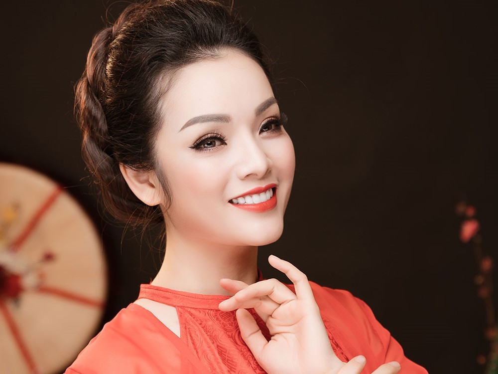 新閒女歌手