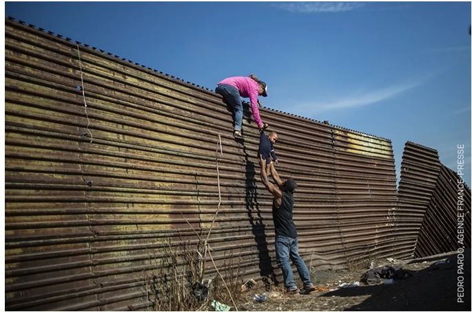 2018年度荷攝影大賽震撼的鏡頭 ảnh 3