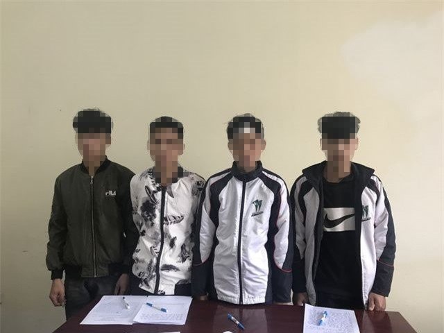 被扣押的4名嫌犯。(圖源:公安機關提供)