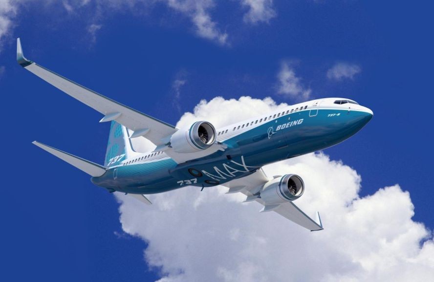 受到埃塞俄比亞航空空難導致的全球禁飛令影響，波音737MAX系列飛機的停飛可能讓波音公司面臨巨額索賠和罰款，保守估計波音將要賠付50億美元。（圖源：互聯網）