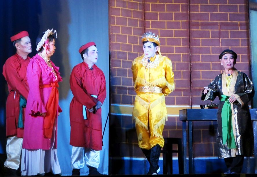 《玻璃鞋》劇照。