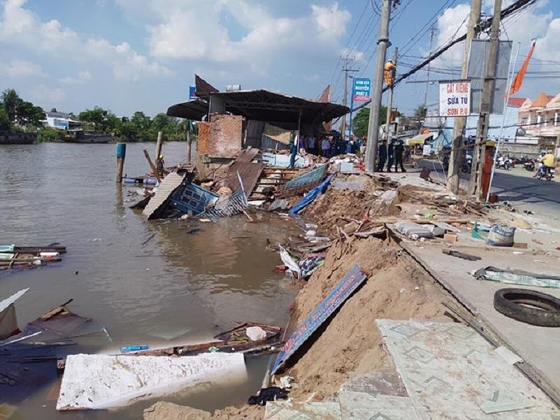 河堤坍塌現場。（圖源：海洋）