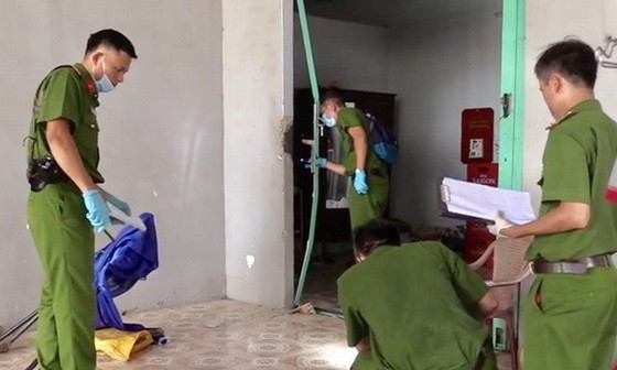 公安在現場調查。（圖源：廷仲）