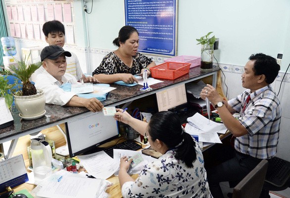 民眾來第十郡第四坊人委會辦理手續時不需久等並獲得細心指引。