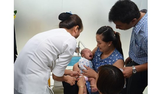 市衛生防疫中心病菌感染監控科長黎紅娥醫生告知，從今年2月份至今，本市接種ComBE Five疫苗的兒童共1萬6511名。（圖源：成山）