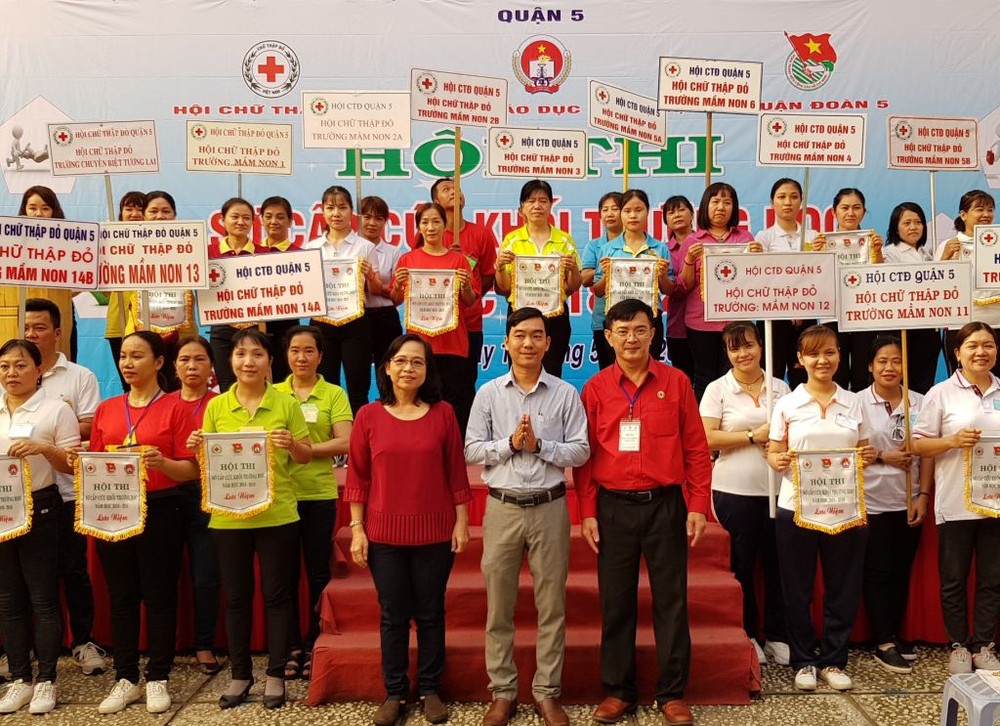 市紅十字會舉行聚會 ảnh 1